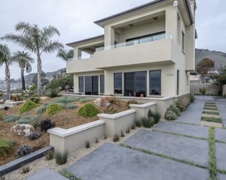 Modern Pacific Oceanfront - Pismo Beach, California