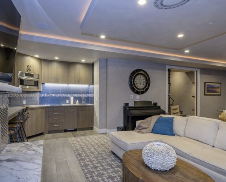 Modern Pacific Oceanfront - Pismo Beach, California