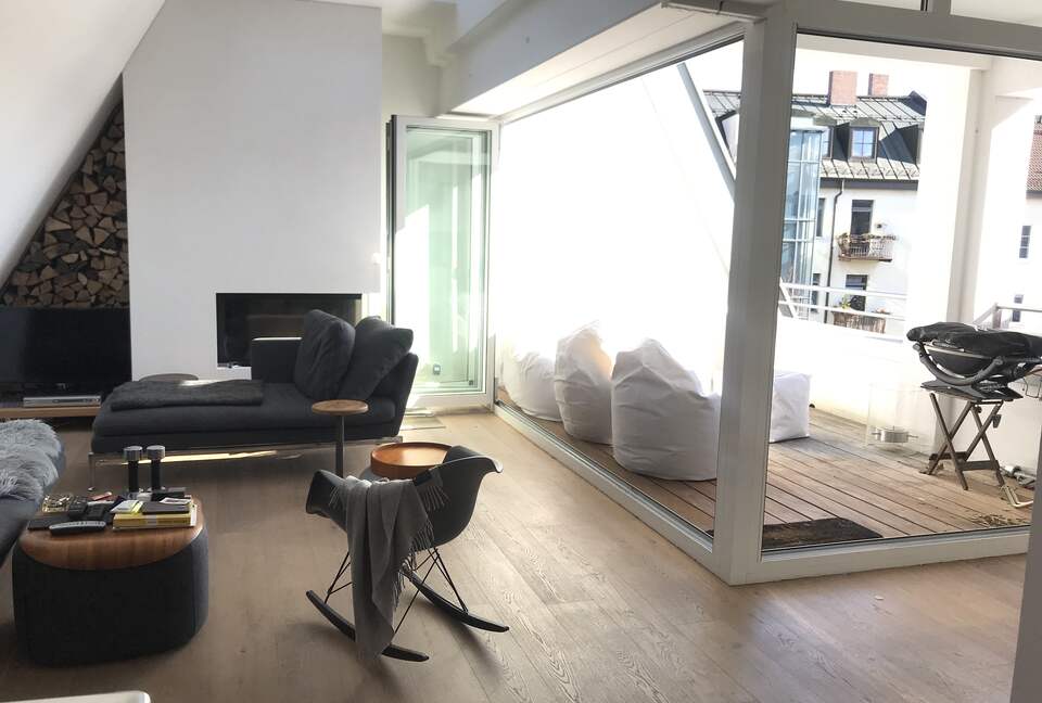 Rooftop Apartment With Fireplace And Terrace - Munich, Germany