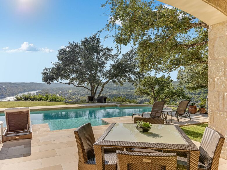 Lake Austin Estate House - Austin, Texas