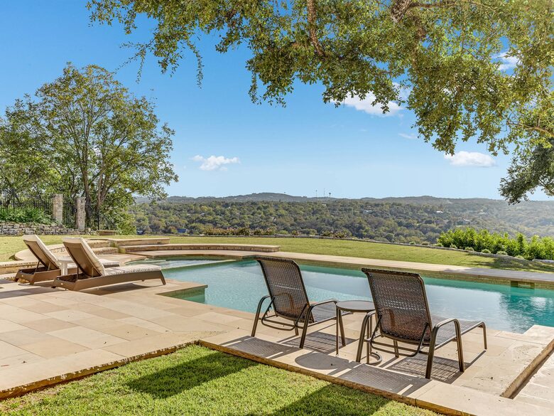 Lake Austin Estate House - Austin, Texas
