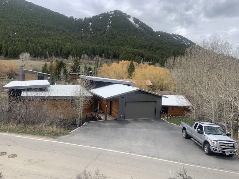 Modern Mountain Living - Jackson, Wyoming