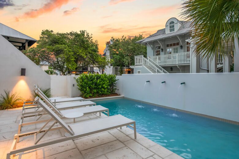 The "Mary Rose" at Rosemary Beach + Carriage House - Reserve - Rosemary Beach, Florida