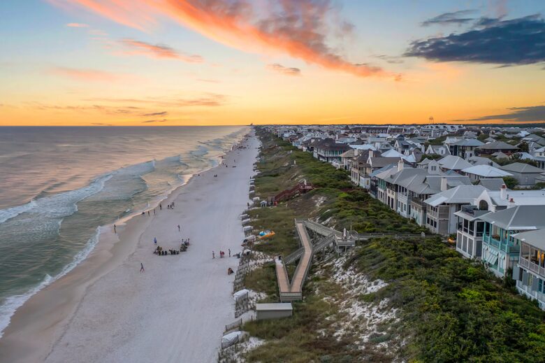 The "Mary Rose" at Rosemary Beach + Carriage House - Reserve - Rosemary Beach, Florida