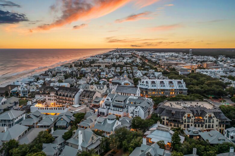 The "Mary Rose" at Rosemary Beach + Carriage House - Reserve - Rosemary Beach, Florida