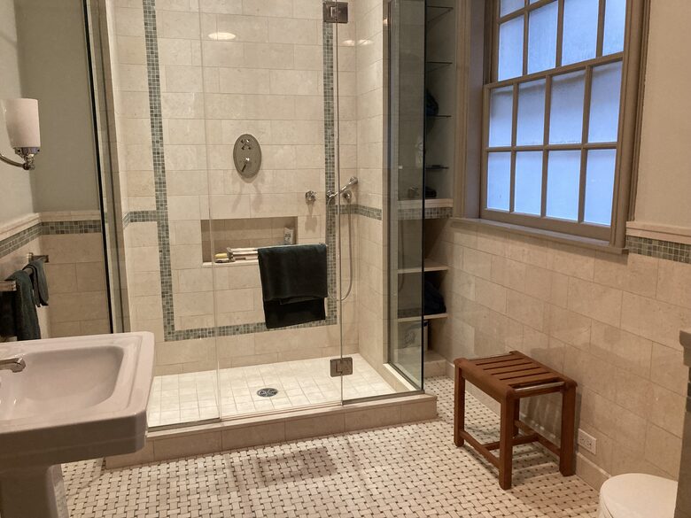 Bathroom for Bedroom 2