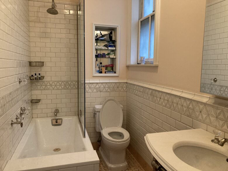 Bathroom for Bedroom 1