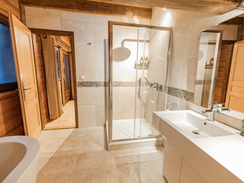 The Hideaways Club - Chalet Lumiere - Morzine, France