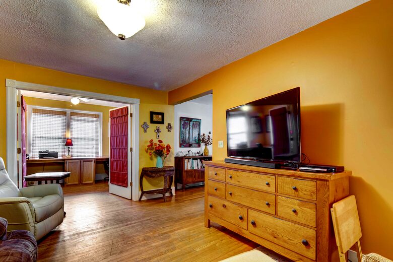 1906 Private Farmhouse near Asheville - Leicester, North Carolina