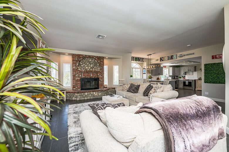 Temecula Ranch Vibes- Villa and Cottage - Winchester, California