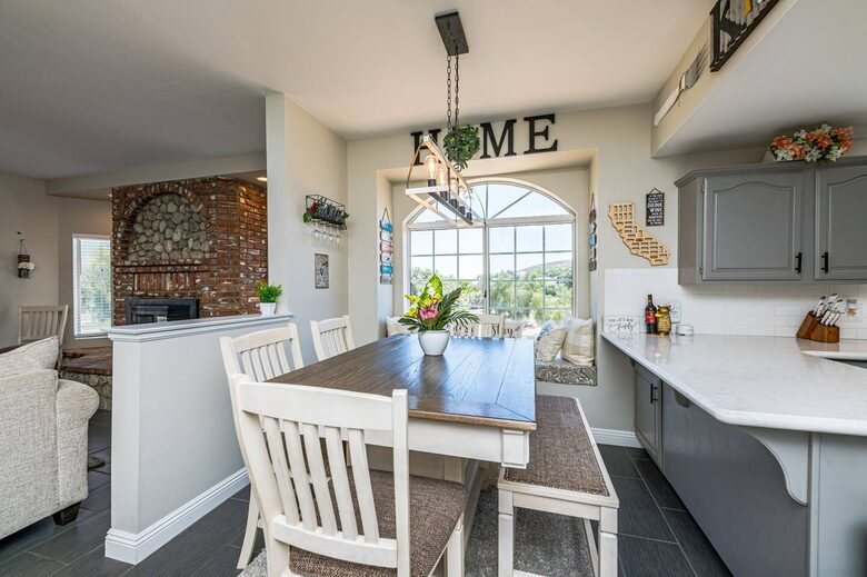 Temecula Ranch Vibes- Villa and Cottage - Winchester, California