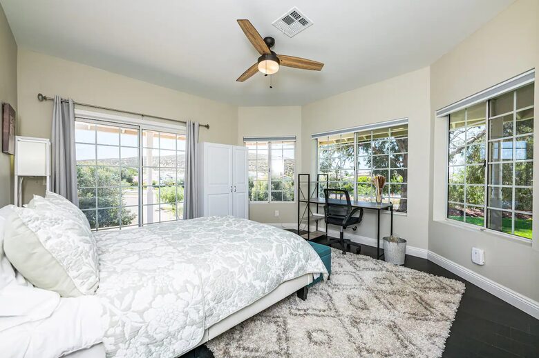 Temecula Ranch Vibes- Villa and Cottage - Winchester, California