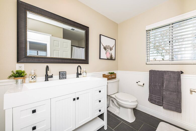 Temecula Ranch Vibes- Villa and Cottage - Winchester, California