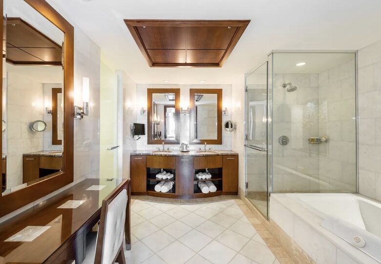 Bahamas - Atlantis Resort - Luxury Ocean View Studio with wrap balcony - Paradise Island, Bahamas