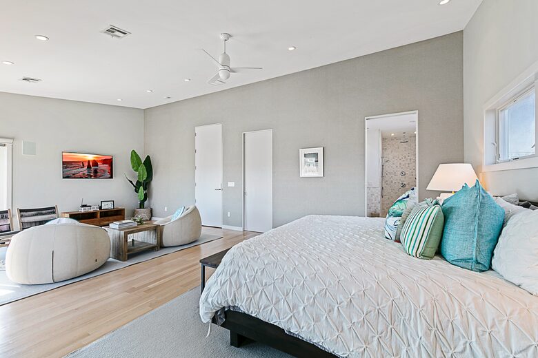 California Beach Modern on the Jersey Shore - Bradley Beach, New Jersey