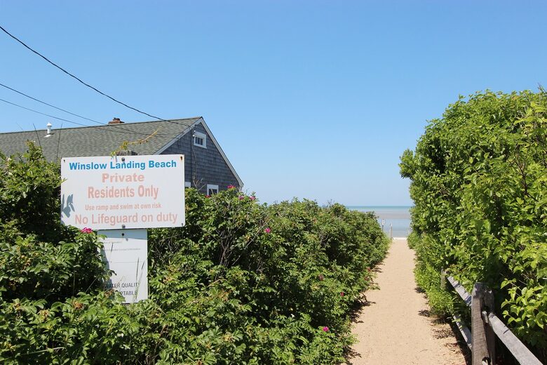 Charming Cape Cod Cottage by the Sea - Brewster, Massachusetts