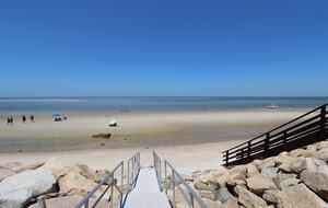 Charming Cape Cod Cottage by the Sea - Brewster, Massachusetts