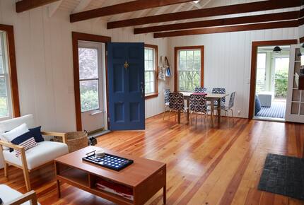 Charming Cape Cod Cottage by the Sea - Brewster, Massachusetts