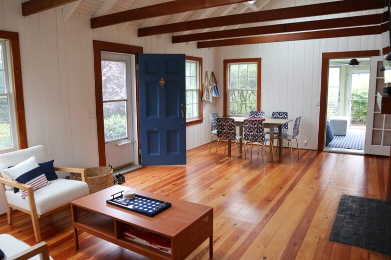 Charming Cape Cod Cottage by the Sea - Brewster, Massachusetts