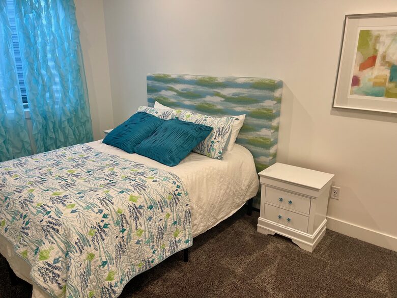 Queen Bed