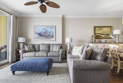 Panama City Beach Oceanfront Upper Floor Condo - Panama City Beach, Florida