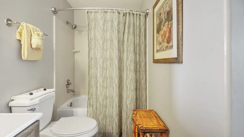 Panama City Beach Oceanfront Upper Floor Condo - Panama City Beach, Florida