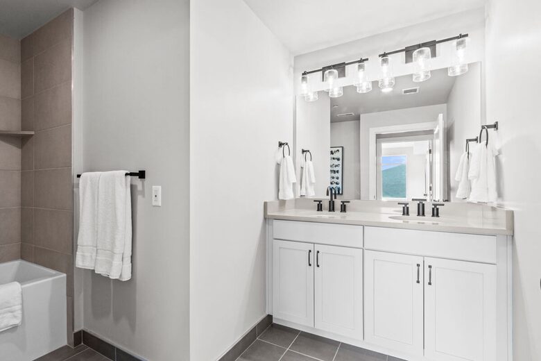 Black Rock Mountain 2 Bedroom Retreat - Heber City, Utah