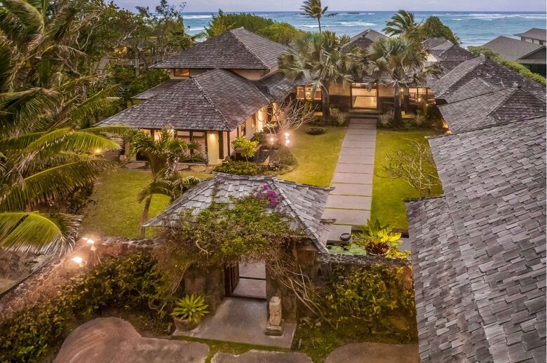 North Shore Oahu Bali Villa on the Beach - Kahuku, Hawaii