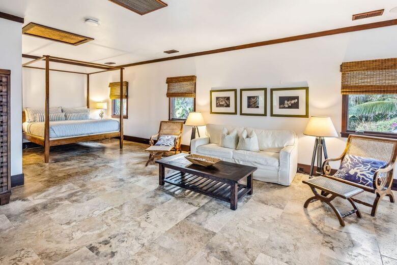 North Shore Oahu Bali Villa on the Beach - Kahuku, Hawaii