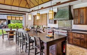 North Shore Oahu Bali Villa on the Beach