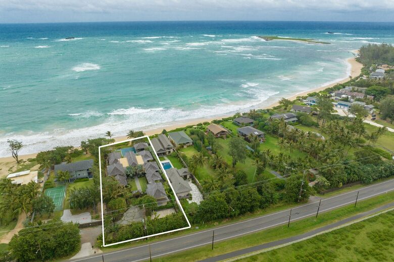 North Shore Oahu Bali Villa on the Beach - Kahuku, Hawaii