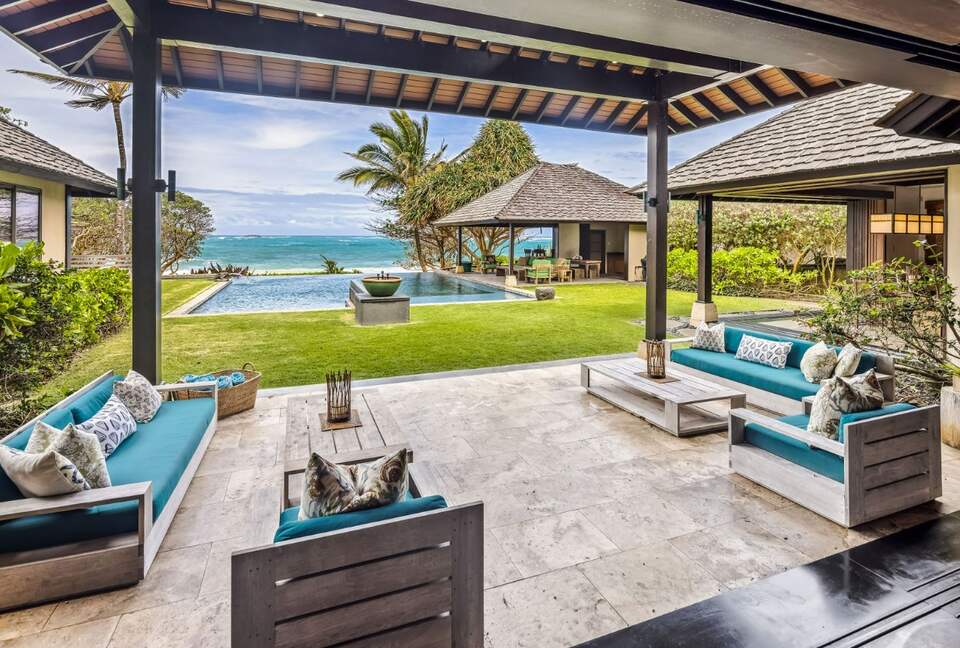 North Shore Oahu Bali Villa on the Beach - Kahuku, Hawaii