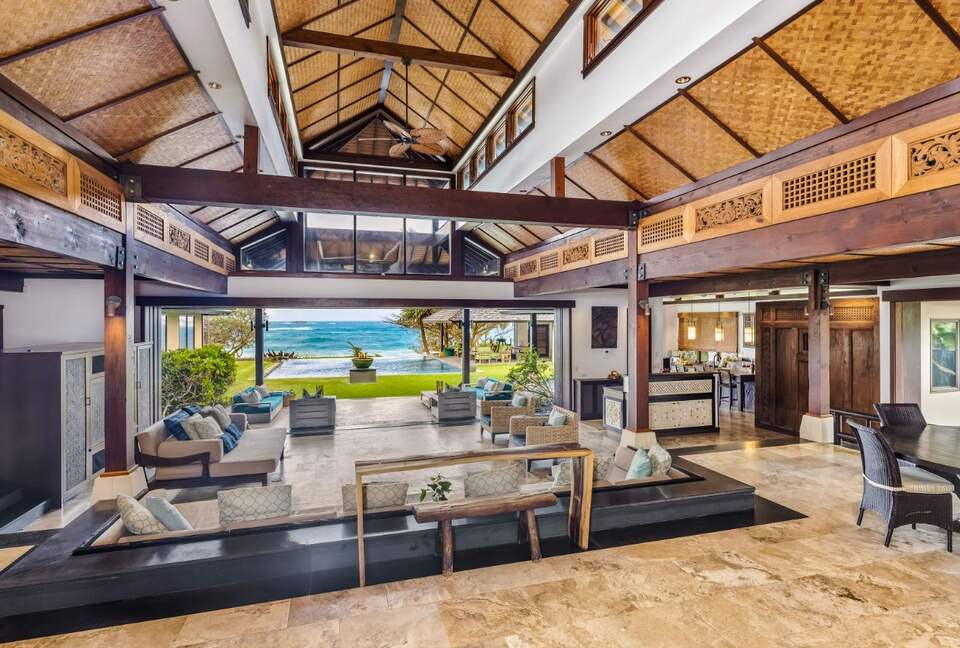 North Shore Oahu Bali Villa on the Beach - Kahuku, Hawaii