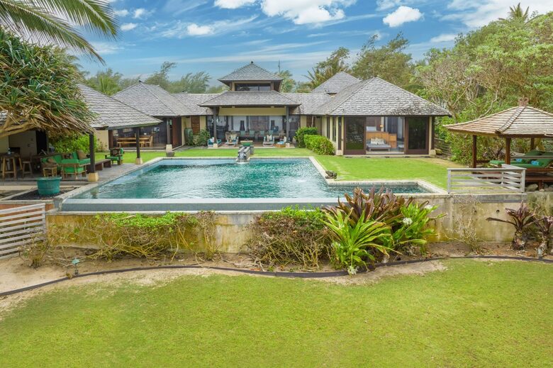 North Shore Oahu Bali Villa on the Beach - Kahuku, Hawaii