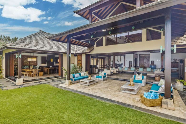 North Shore Oahu Bali Villa on the Beach - Kahuku, Hawaii
