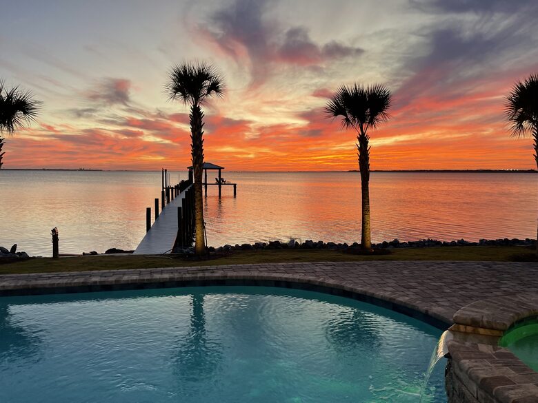 Spectacular Emerald Coast Bayfront Home - Niceville, Florida