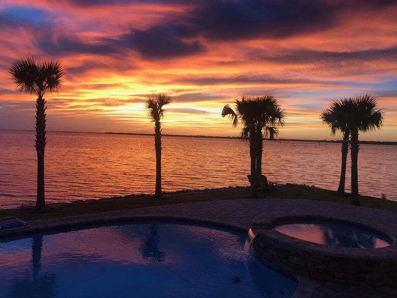 Spectacular Emerald Coast Bayfront Home - Niceville, Florida