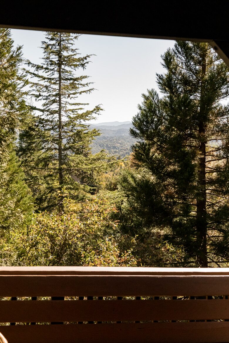 The Sunrise Lakehouse - Lake Arrowhead, California