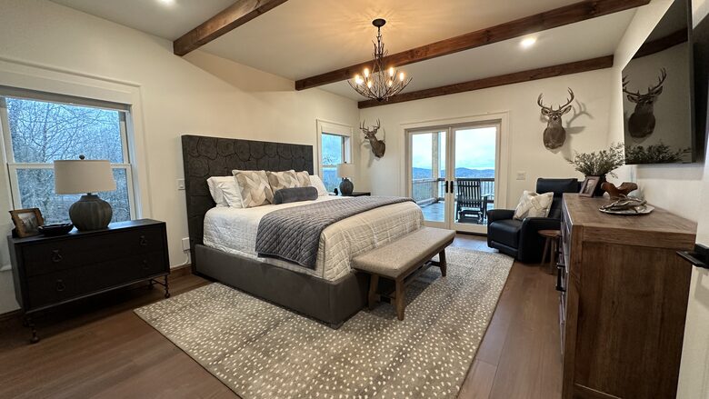 Whispering Winds Mountain Retreat - Ellijay, Georgia