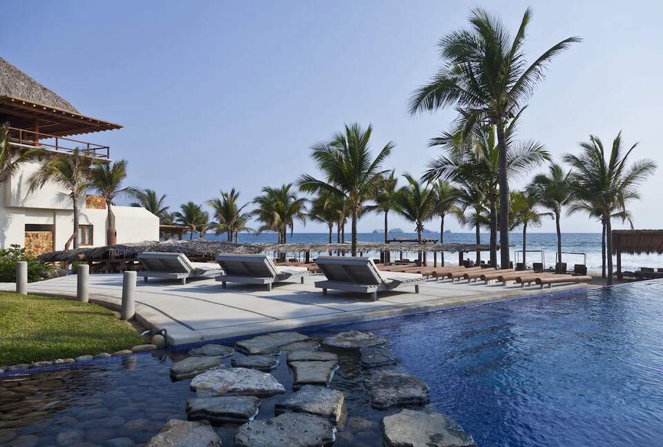 Casa de Olas at Las Palmas Luxury Villas - Zihuatanejo de Azueta, Mexico
