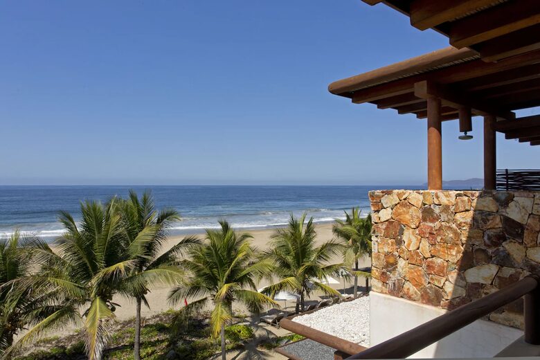 Casa de Olas at Las Palmas Luxury Villas - Zihuatanejo de Azueta, Mexico