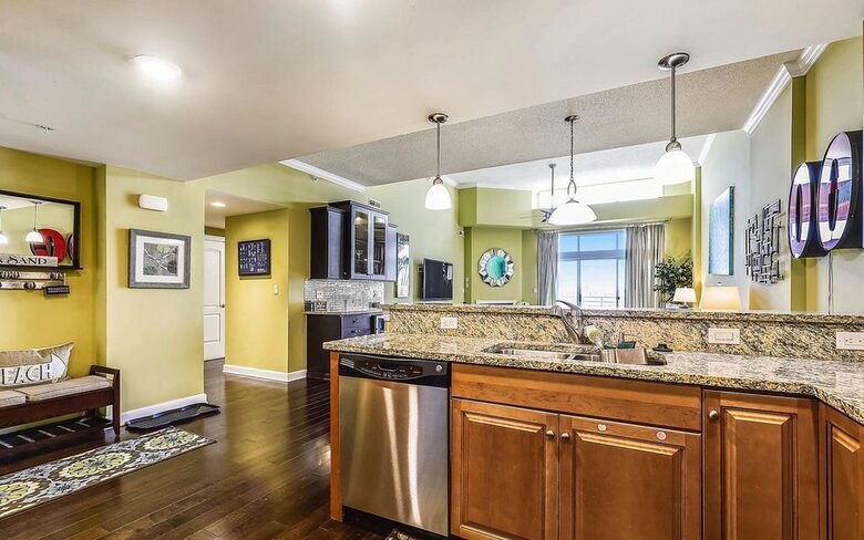 Luxury Penthouse in Ocean City - Ocean City, Maryland