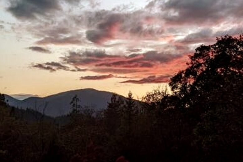 Wine Country Estate - Grants Pass, Oregon