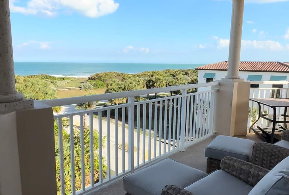 Sea-lah - Melbourne Beach, Florida