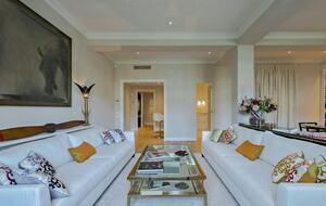 Quintess Collection - Unicko - Florence, Italy