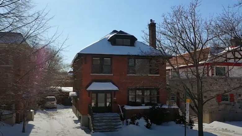 Outremont Park - Outremont, Canada