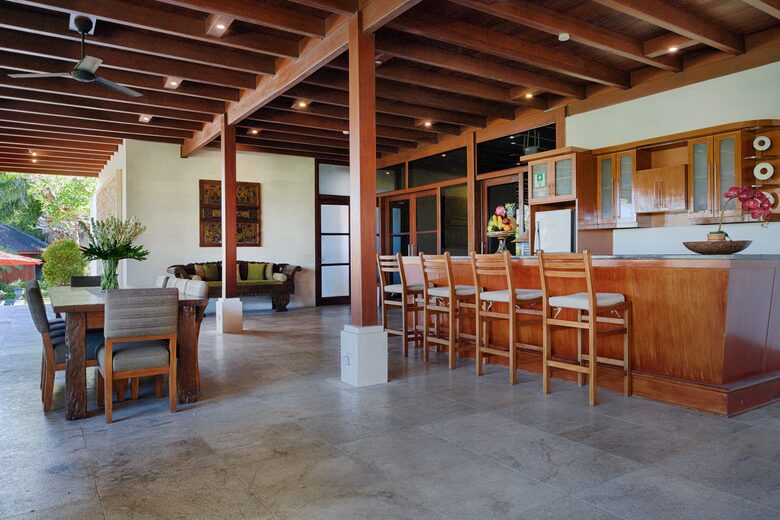 The Hideaways Club - Asmara - Kutta, Indonesia