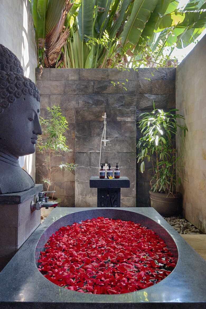 The Hideaways Club - Asmara - Kutta, Indonesia