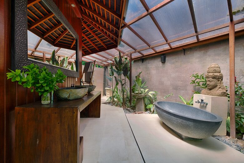 The Hideaways Club - Asmara - Kutta, Indonesia