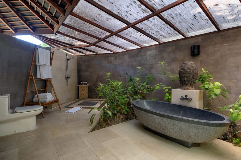 The Hideaways Club - Asmara - Kutta, Indonesia